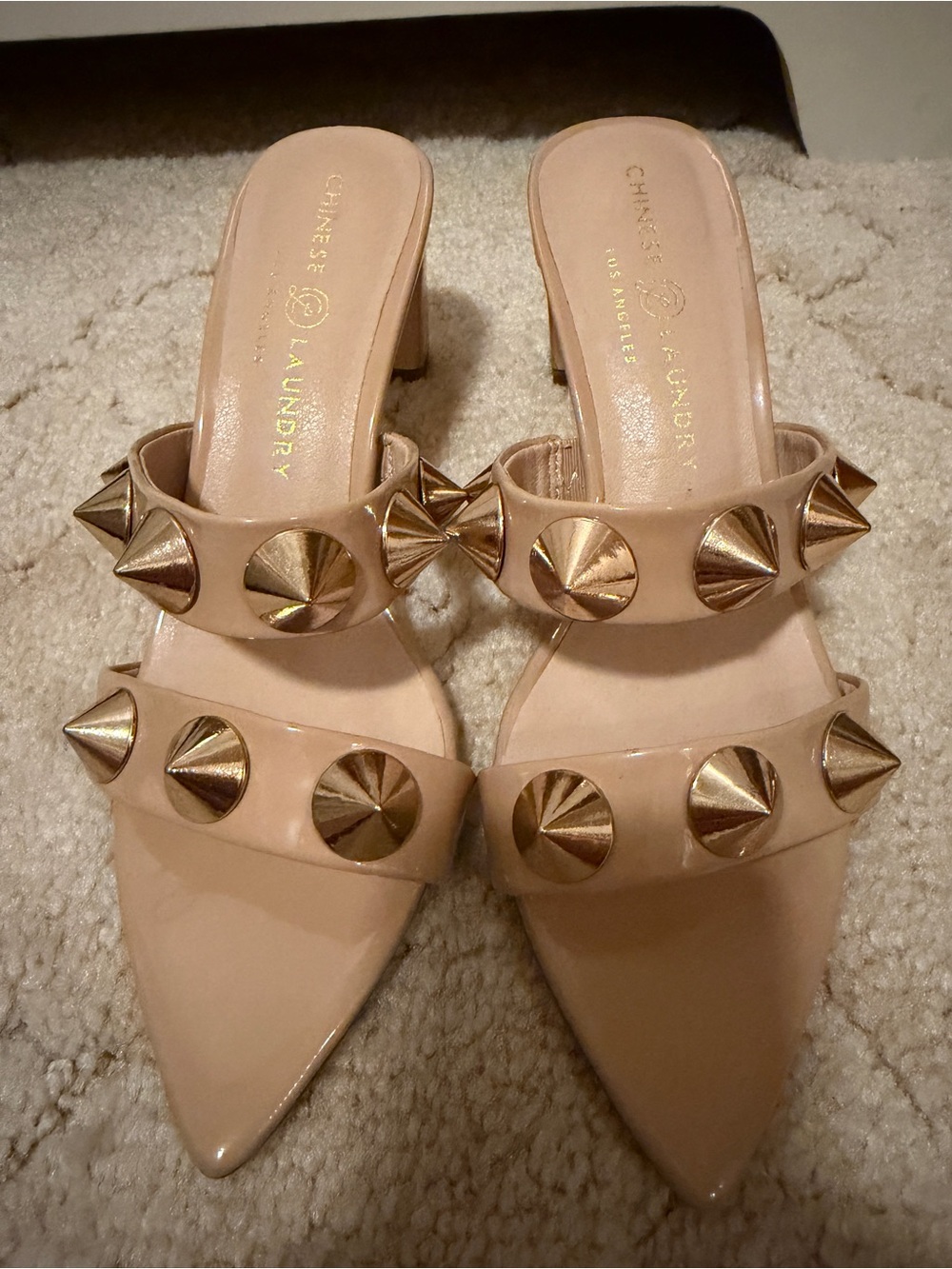 Chinese Laundry Yarley Pointed Toe Vamp Strap Slide Studded NWT